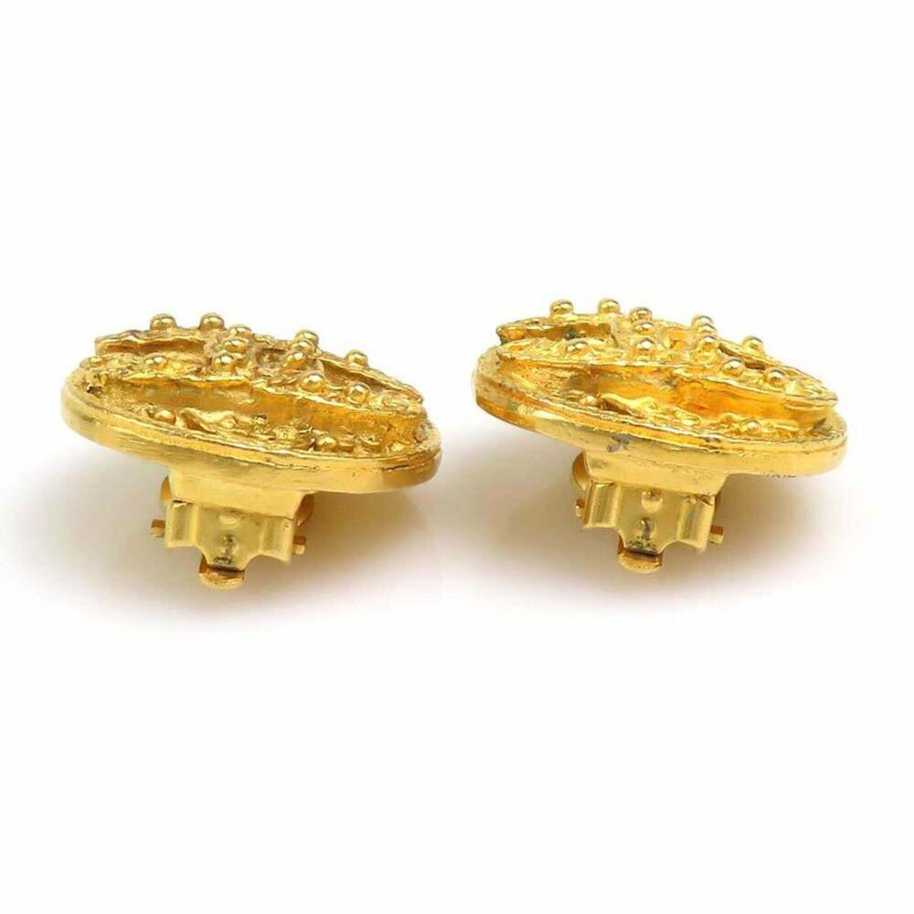 CHANEL Vintage Gold Earrings - Picture 7 of 12